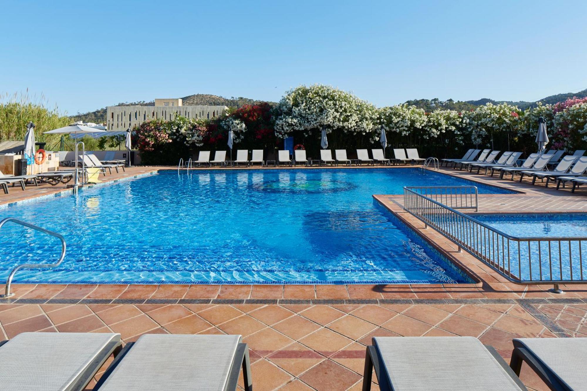Invisa Hotel Es Pla - Adults Only ซานอันโตนิโอ ภายนอก รูปภาพ